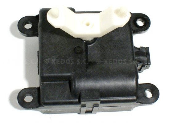 SILNICZEK REGULACJI NAWIEWU NISSAN PRIMERA P12 03