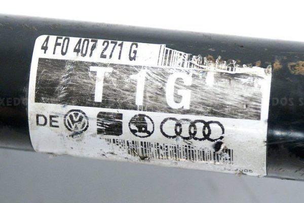 PÓŁOŚ LEWA AUDI A6 C6 2.0 TDI 4F0407271G