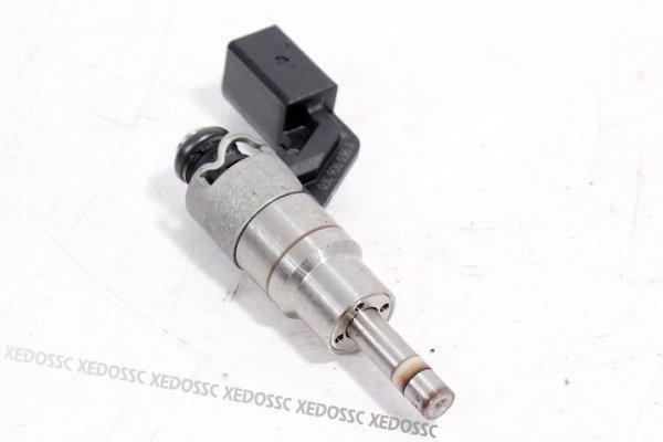 WTRYSK WTRYSKIWACZ SKODA OCTAVIA 05 1.6 03C133036D
