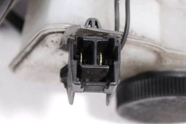 SERWO POMPA HAMULCOWA MAZDA 323 323F 99 BJ 1.5