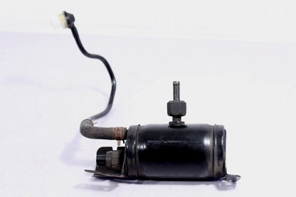 ZBIORNICZEK SERWA TOYOTA AVENSIS T25 03 2,0 D4D