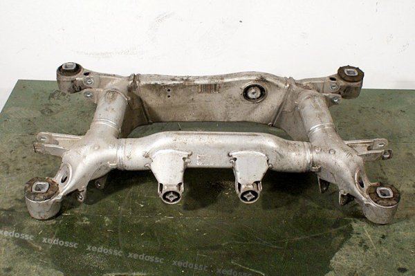 _Belka ława sanki wózek zawieszenia tył BMW 5 E60 2007 3.0TD Sedan