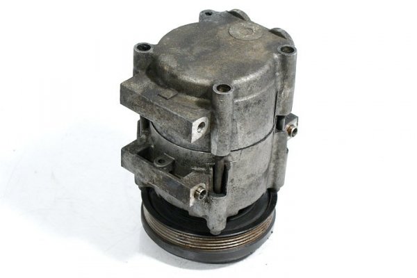 SPRĘŻARKA KLIMATYZACJI FORD MONDEO MK2 98 1.8 TD
