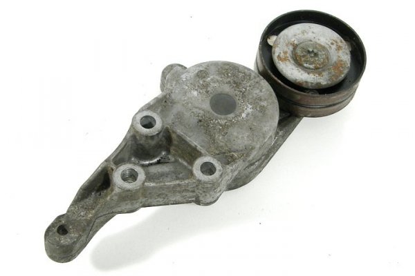 NAPINACZ PASKA AUDI A3 8L 98 1.9 TDI 038903315K