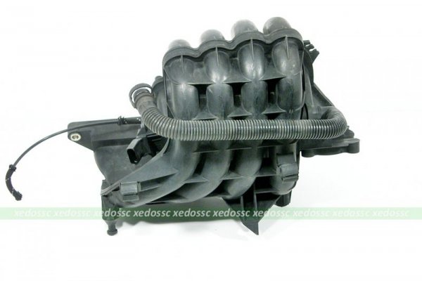 Kolektor ssący VW GOLF IV 2002 1.4 16V 06B906051 