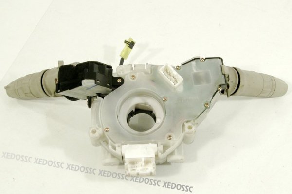 PRZEŁĄCZNIK ZESPOLONY NISSAN MICRA K12 06 1.4 16V
