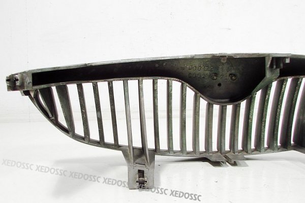ATRAPA GRILL MAZDA XEDOS 6 CA 94 SEDAN