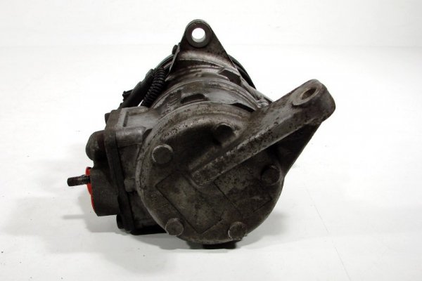 _Sprężarka klimatyzacji Chrysler Votager GS 1996-2000 3.3 3.8