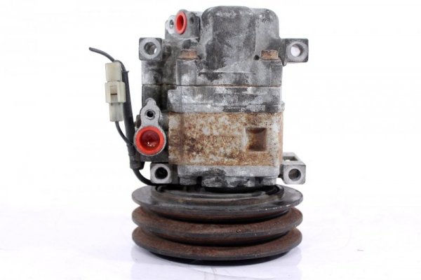 SPRĘŻARKA KLIMATYZACJI MAZDA 323F BJ 98 2.0DITD