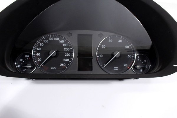 _Licznik zegary Mercedes C-Klasa W203 2006 1.8i Kompressor