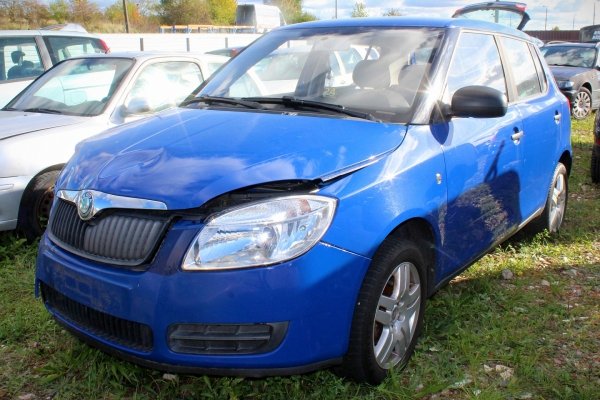 Sanki silnika Skoda Fabia II 5J 2007 1.4i BBM Hatchback 5-drzwi