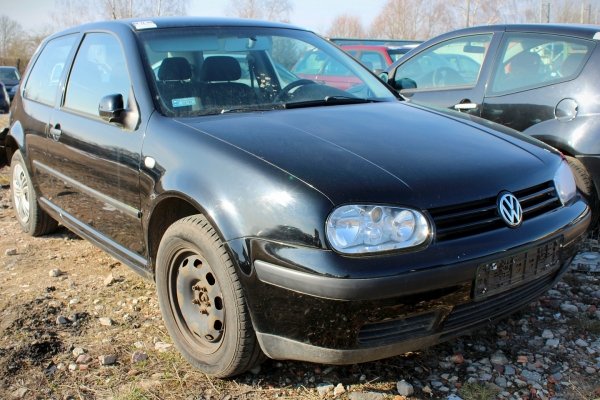 Maska VW Golf IV 1J 2002 Hatchback 3-drzwi (kod lakieru: L041)