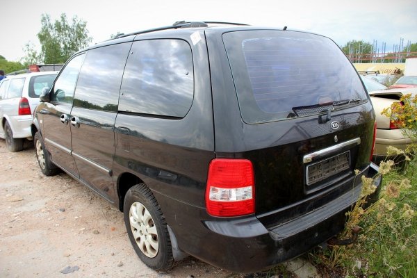 Hak Holowniczy Kia Carnival I Lift 2004 2.0CRDI Van