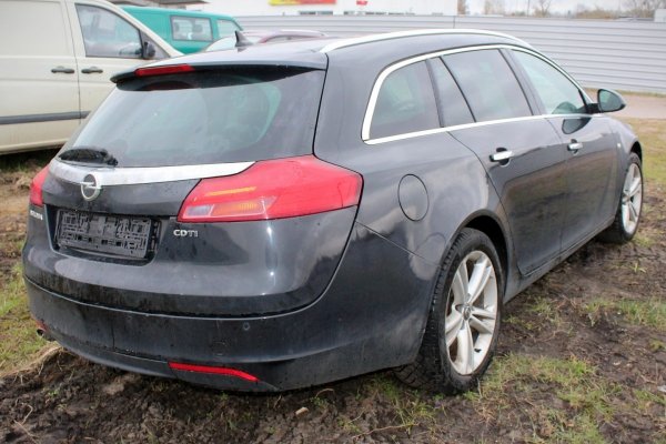 Zamek bagażnika tył Opel Insignia A 2009 2.0CDTI A20DTH Kombi