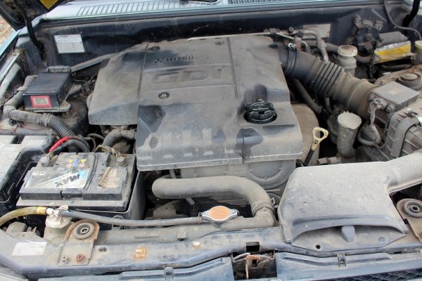 Most tył Mitsubishi Pajero Pinin 2001 2.0GDI 4G94 Terenowy 5-drzwi