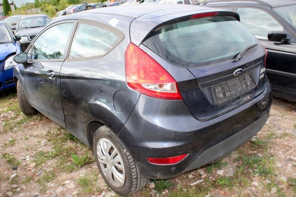 Błotnik przód lewy Ford Fiesta MK7 2009 1.4i Hatchback 3-drzwi