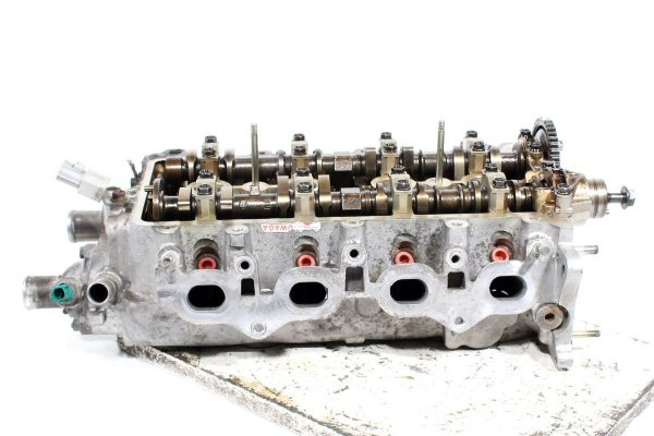 Głowica Toyota Yaris XP10 1999-2005 1.0i 16V 1SZ-FE