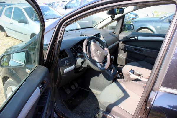 Opel Zafira B 2007 1.9 CDTI Z19DTH Minivan [B]