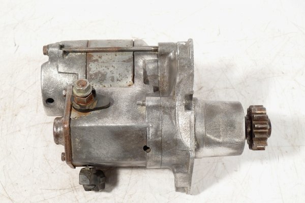 Rozrusznik Toyota Avensis T22 2002 2.0VVTI