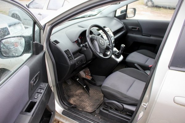 Rura wlewu paliwa Mazda 5 CR 2006 2.0D Van