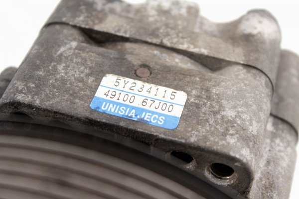 Pompa wspomagania Suzuki Grand Vitara 2006 (2005-2008) 1.9DDiS SUV 5-drzwi 