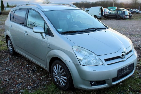 Drzwi przód lewe Toyota Corolla Verso 2007 (2004-2007) Minivan (kod lakieru: 1C0) 