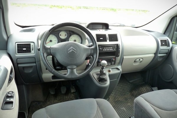 Klapa bagażnika tył Citroen Jumpy II 2007 Bus (EZW)