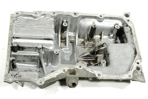 Miska olejowa Ford Mondeo MK3 2000-2007 1.8i 16V 4M5G6675FF