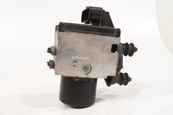 Pompa ABS VW Passat B6 2005 2.0TDI BKP Kombi 