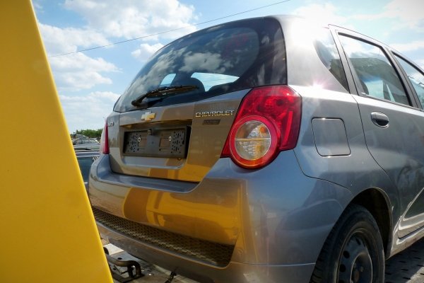 Błotnik przód lewy Chevrolet Aveo T250 2009 Hatchback 5-drzwi