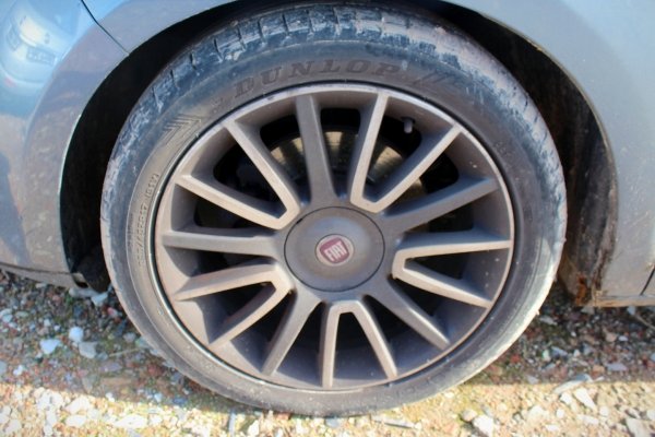 Fiat Bravo II 2008 1.6JTD 198A3000 Hatchback 5-drzwi [B]