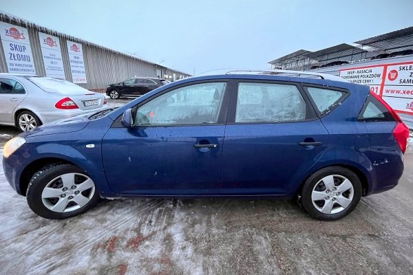 Fotel lewy kierowcy Kia Ceed I ED 2009 (2007-2009) Kombi 