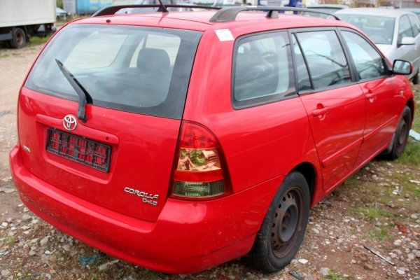 Drzwi przód lewe Toyota Corolla E12 2005 Kombi (3E5)
