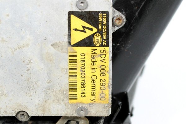 Reflektor prawy xenon Opel Vectra C 2002-2005 (xenon)
