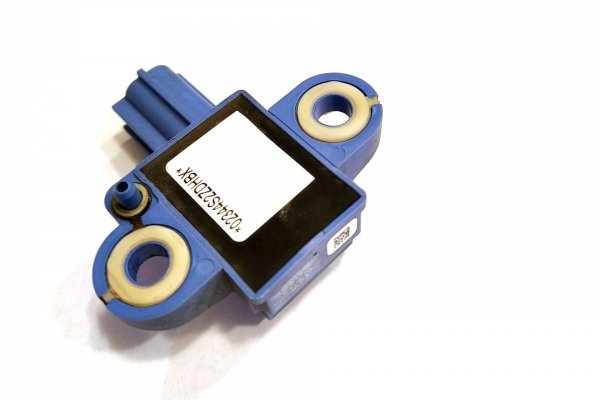 Czujnik uderzeniowy VW Golf V 2003-2008