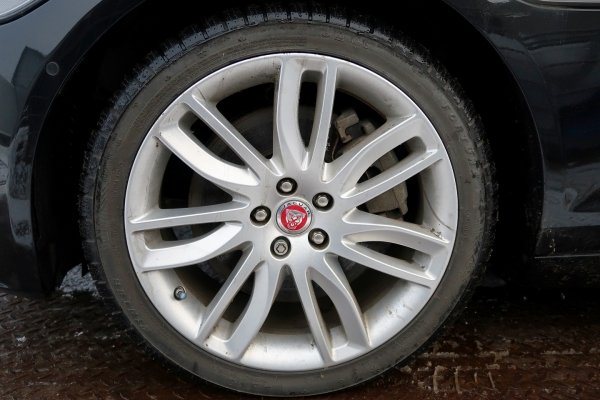 _Wygłuszenie maski Jaguar XF X260 2016 Sedan 