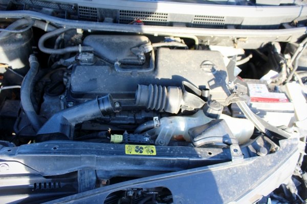 Nissan Note E11 2006 1.4i CR14 Hatchback 5-drzwi [B/C]