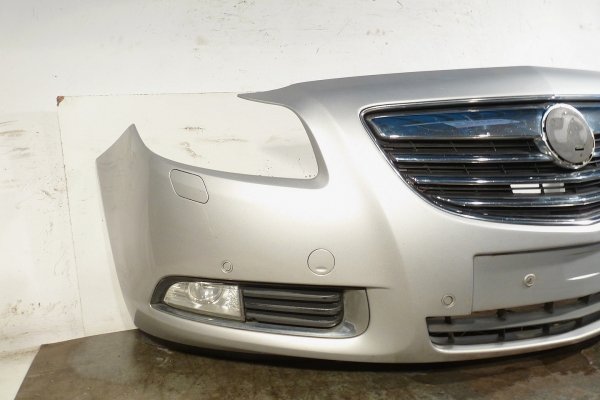 Zderzak przód Opel Insignia A 2009 Liftback (kod lakieru: Z176/GAN)
