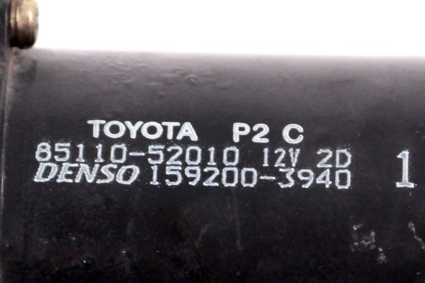 Silniczek wycieraczek przód Toyota Yaris XP10 1999-2005