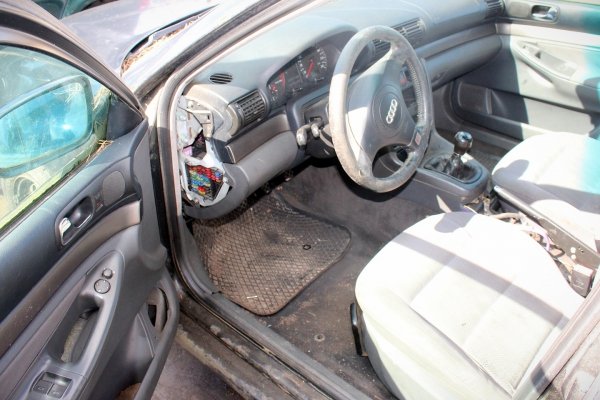 Audi A4 B5 1997 1.8i ADR Kombi