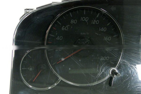Licznik zegary Toyota Land Cruiser 120 2004 3.0D4D