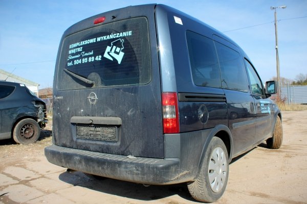 Lampa tył prawa Opel Combo C 2010