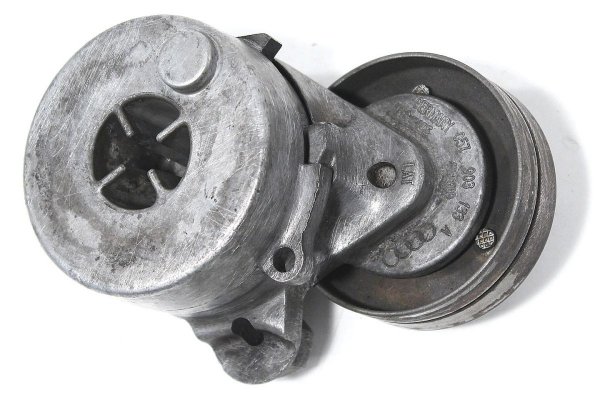 _Napinacz paska Audi A8 D2 1994-2002 3.3TDI AKF