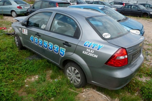 Klapka wlewu paliwa Chevrolet Aveo T250 2010 1.2i Sedan