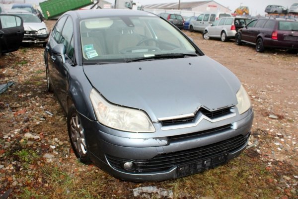 Belka zderzaka przód Citroen C4 2006 1.6i NFU Hatchback 5-drzw
