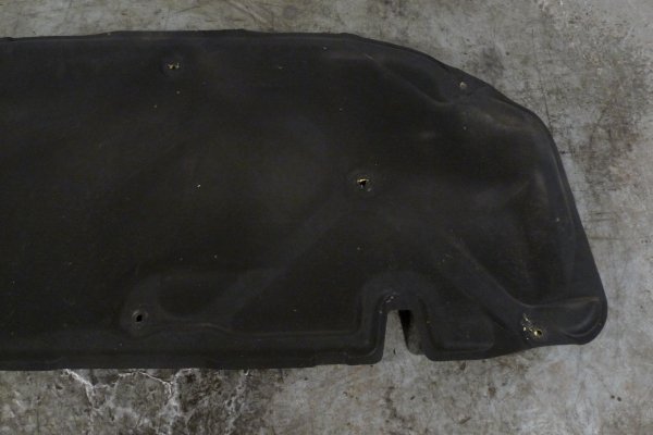 _Wygłuszenie maski Toyota Avensis T25 2006-2008