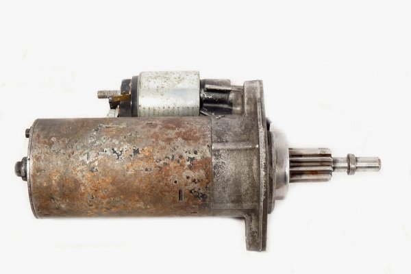 Rozrusznik VW Passat B3 1990 1.6TD