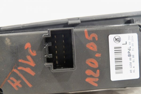 Panel szyb Mazda 3 BK 2004 