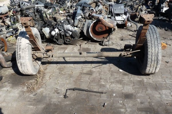 Resor tył prawy Peugeot J5 1991 2.5TD (4-piórowy)