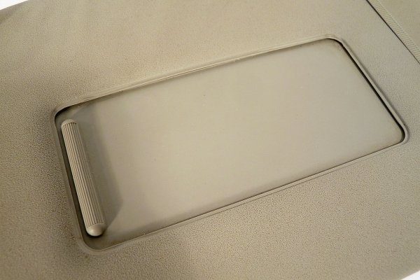 Daszek przeciwsłoneczny lewy Suzuki Splash 2009